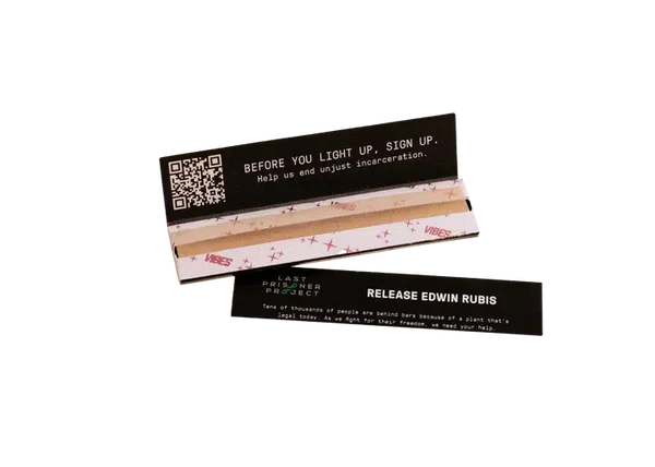 VIBES Ultra Thin Rolling Papers | King Size  | 1pk | 33 Leaves per Pack